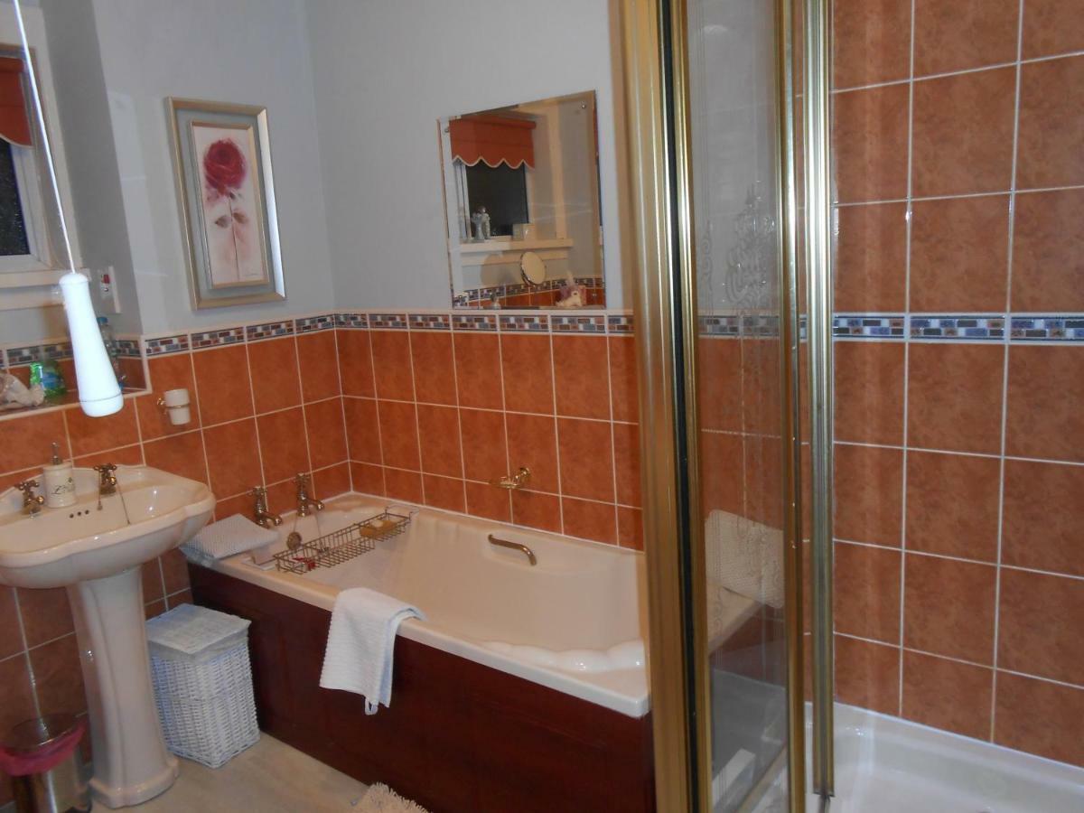 Rose Villa Bed And Breakfast Forfar Luaran gambar